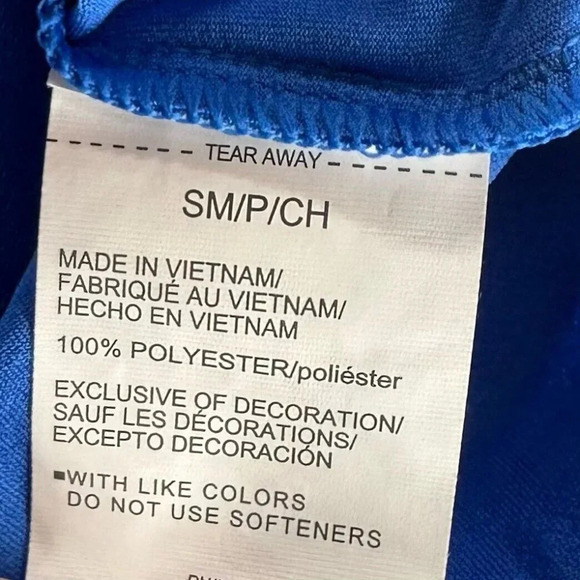 UCLA Bruins Under Armour Top Womens Size S HeatGear Henley Performance Blue - Picture 9 of 12